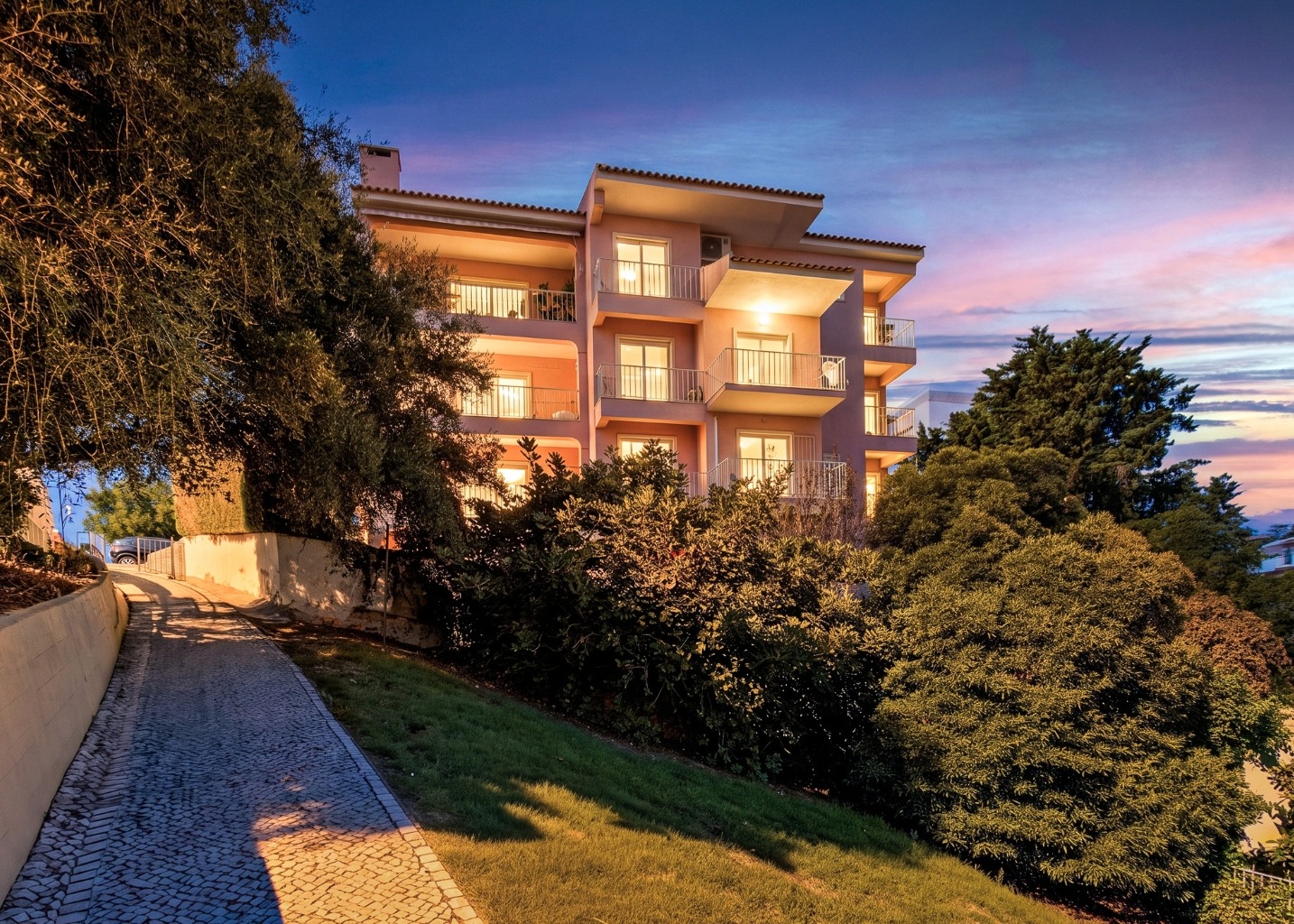 Apartamento T3 Avenida Sab�ia - Monte Estoril, Cascais